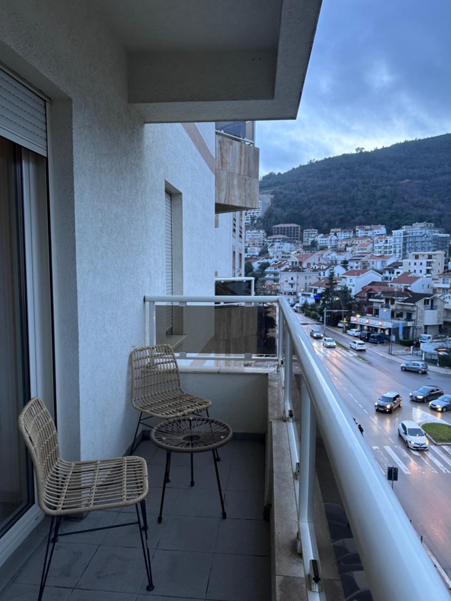 Apartment Bianco E Nero